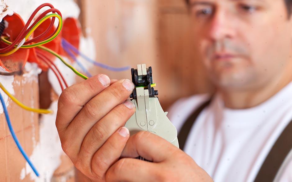 électricien installateur Paris 7